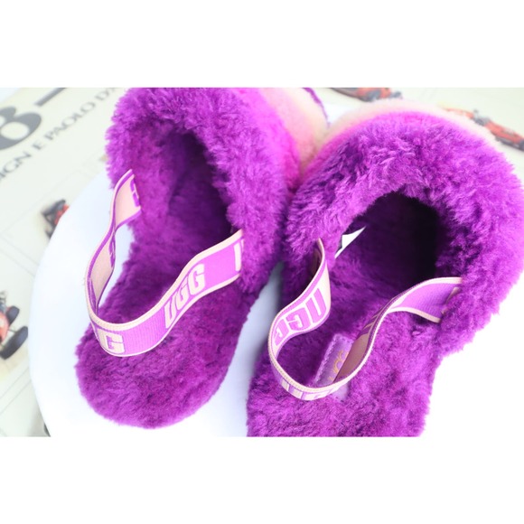 The UGG Fluff Yeah Slide (1097169) is a women's sandal  siz us 12 - Picture 3 of 10